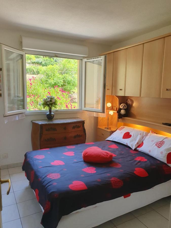 Appartement Yoyo. Menton Exterior photo